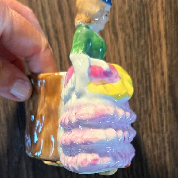 Vintage GOLD CASTLE CHINA Ceramic Porcelain "Crinoline Lady" Small Planter - Picture 8 of 12